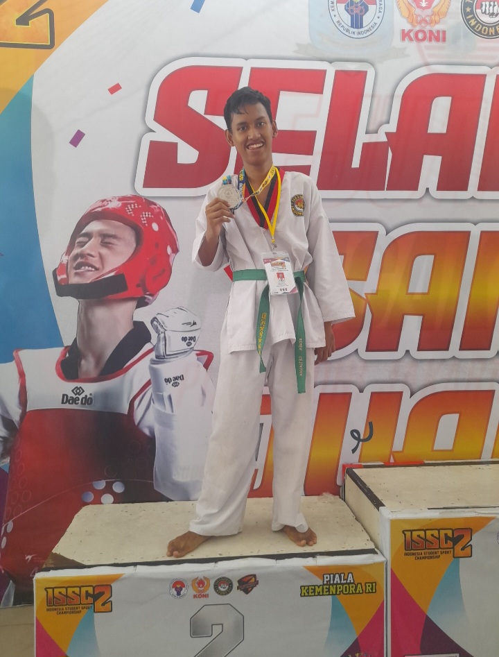 EDVANSYAH  TAEKWONDO SMK BINA KARYA