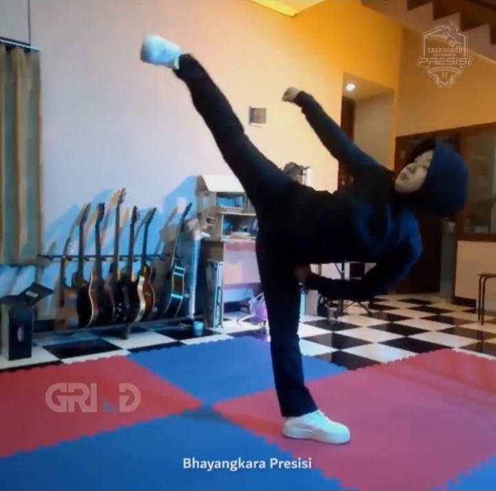 Kejurnas Taekwondo BHAYANGKARA PRESISI 2, Penuh Kreatifitas Kejurnas Taekwondo BHAYANGKARA PRESISI 2, Penuh Kreatifitas TAEKWONDO SMK BINA KARYA