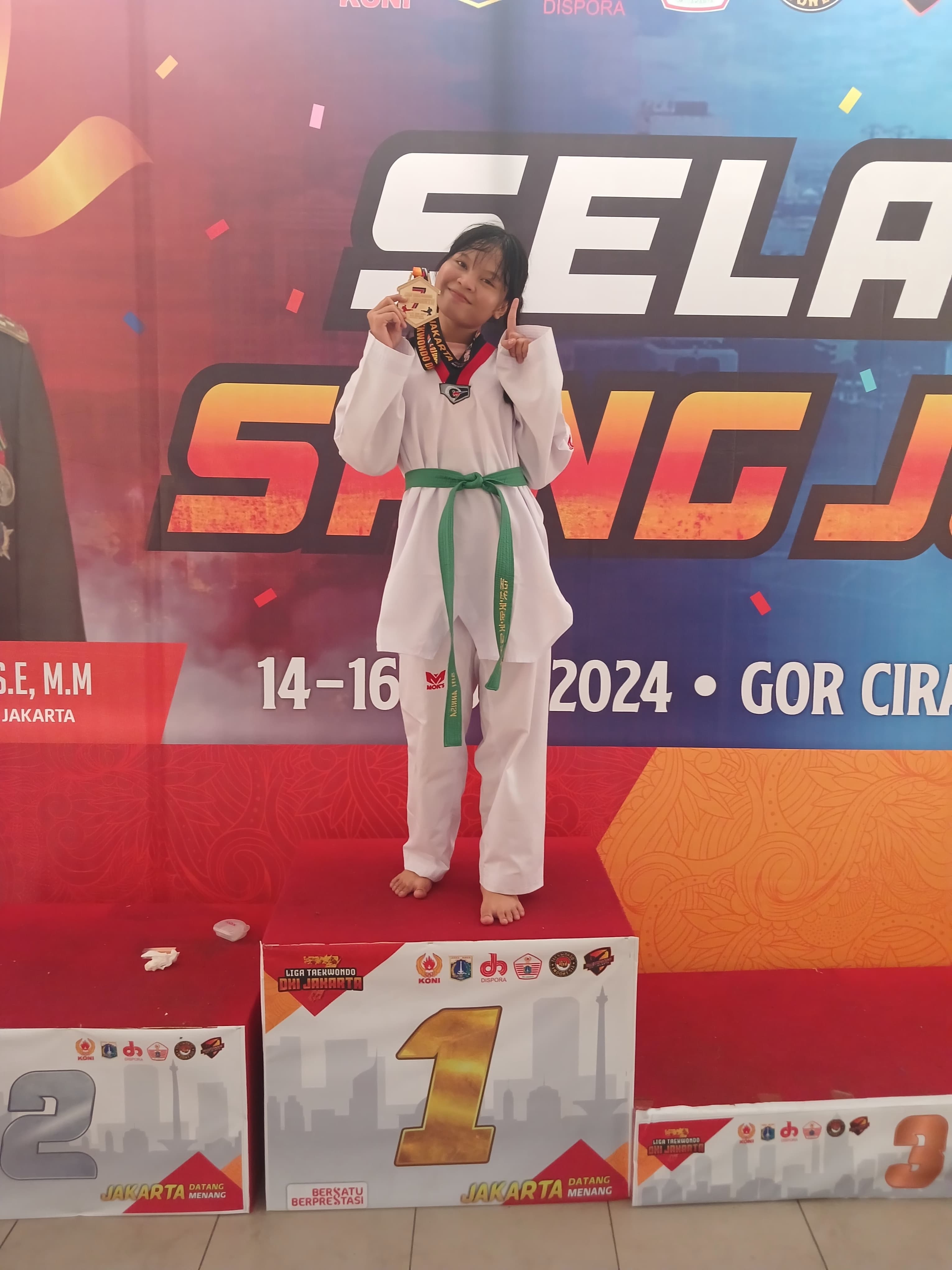 Lagi, Taekwondoin SMK BINA KARYA Raih Medali Emas TAEKWONDO SMK BINA KARYA
